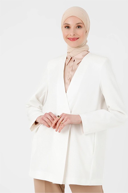 Refka Beyaz Tek Düğmeli Blazer Ceket