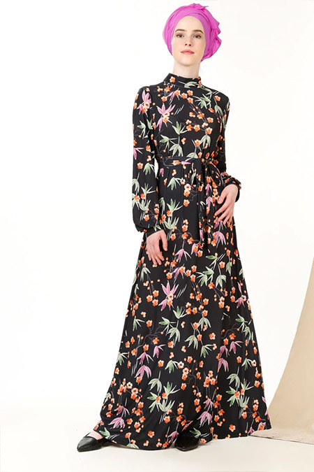 MisCats Siyah Çiçek Desenli Elbise
