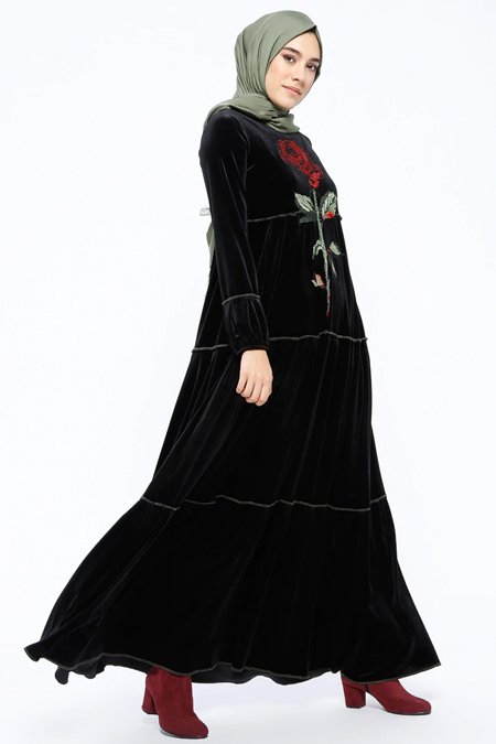Ginezza Siyah Nakış Detaylı Kadife Elbise