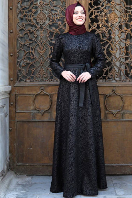 Al-Marah Siyah Seyran Elbise