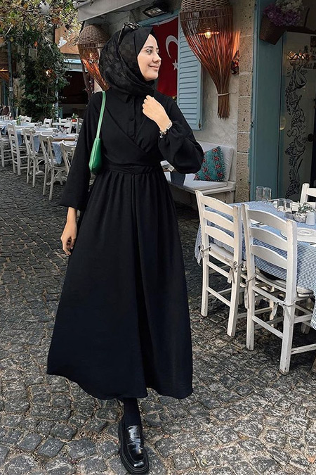 Refka Siyah Bağlama Detaylı Tesettür Elbise