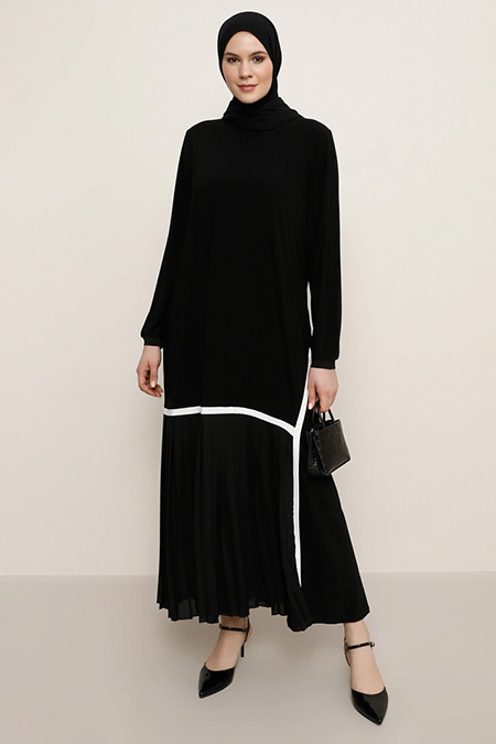 Alia Siyah Plise Detaylı Elbise