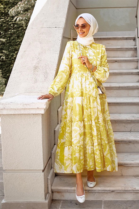 TERZİ DÜKKANI Asit Sarı Çiçek Desen Kat Kat Şifon Elbise