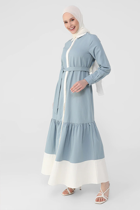 Refka Derin Mavi Beyaz Kemerli Garnili Eteği Volanlı Elbise