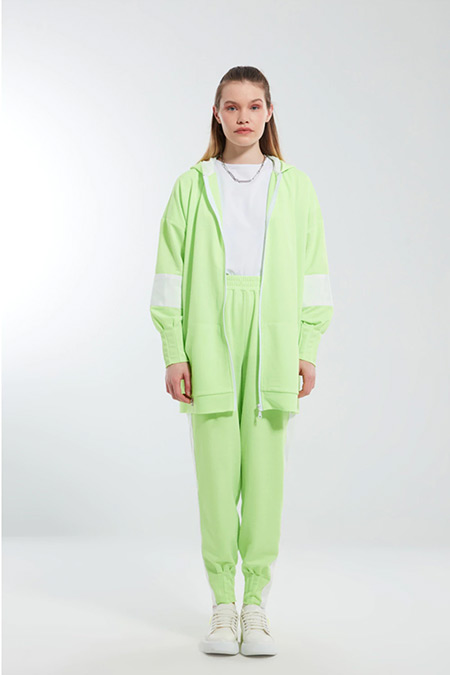 Mizalle Neon Yeşil Kol Detaylı Fermuarlı Sweatshirt