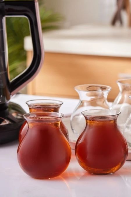 Refika’dan Karaca Tatlıcan 6’lı Çay Bardağı Seti
